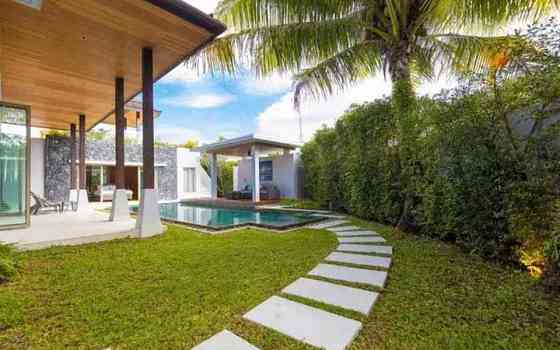 4 beds 6 bathrooms – House Phuket