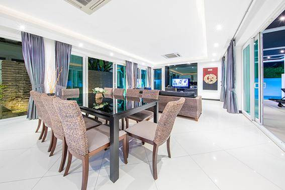 House 5 Bedrooms Pattaya - photo 3