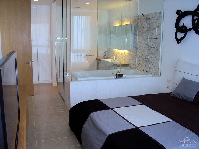 Condominium with 3 Bedrooms Pattaya - photo 1