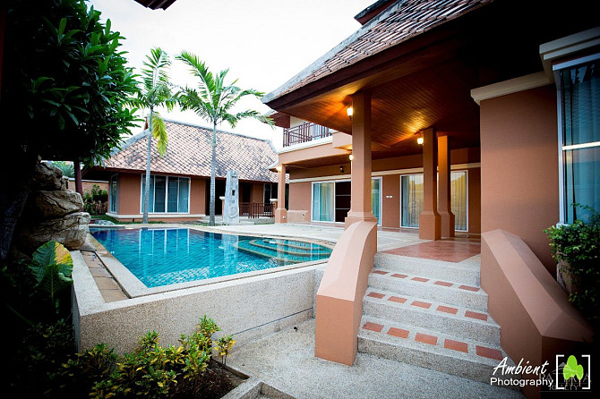 House 5 Bedrooms Pattaya - photo 2