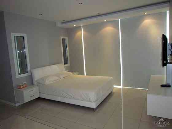 Condo 3 Bedrooms Pattaya