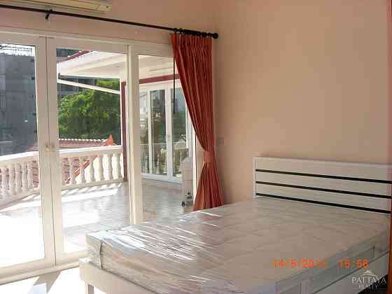 House 5 Bedrooms Pattaya