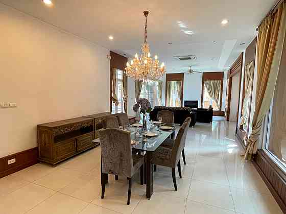 House 5 Bedrooms Pattaya