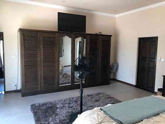House 4 Bedrooms Pattaya