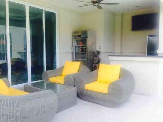 House 3 Bedrooms Pattaya