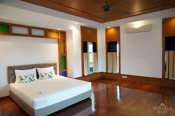 House 5 Bedrooms Pattaya