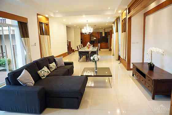 House 5 Bedrooms Pattaya