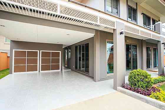 House 4 Bedrooms Pattaya