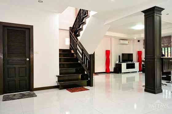 House 7 Bedrooms Pattaya