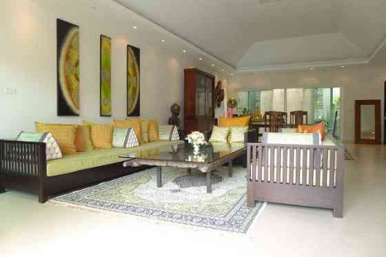 House 4 Bedrooms Pattaya