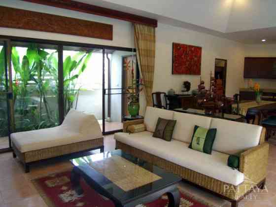 House 4 Bedrooms Pattaya