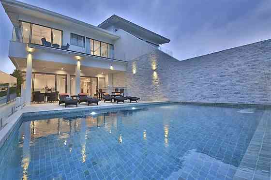 House 4 Bedrooms Samui