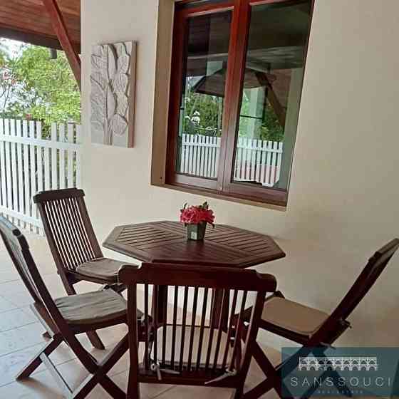 2 Beds 3 Baths House Samui
