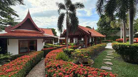 4 Beds 3 Baths House Samui
