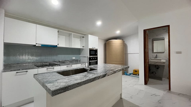 3 Beds 3 Baths Townhouse Samui - photo 9