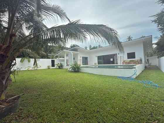 5 bedroom, 4 bathroom house Samui