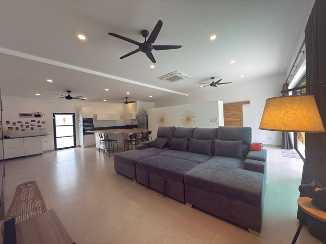 5 bedroom, 4 bathroom house Samui - photo 12