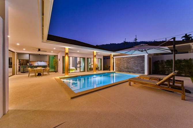 House with Bedrooms: 3 and Bathrooms: 4 Samui - photo 4
