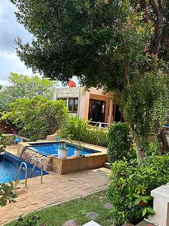 4 beds 4 baths House Samui