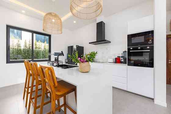 4 beds 4 baths House Samui