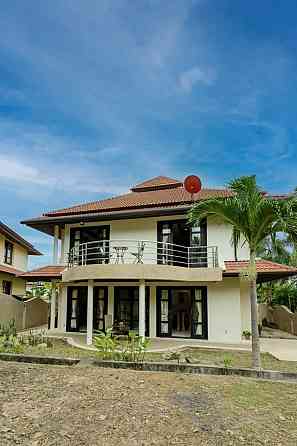 4 beds 3 baths House Samui