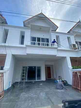 3 Beds 3 Baths Townhouse Samui