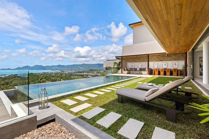 House with Bedrooms: 4 and Bathrooms: 5 Samui - photo 4