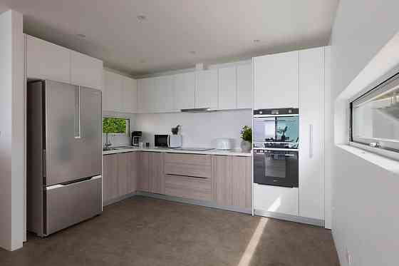 4 Beds 5 Baths - House Samui