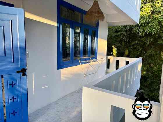 2 Beds 3 Baths House Samui
