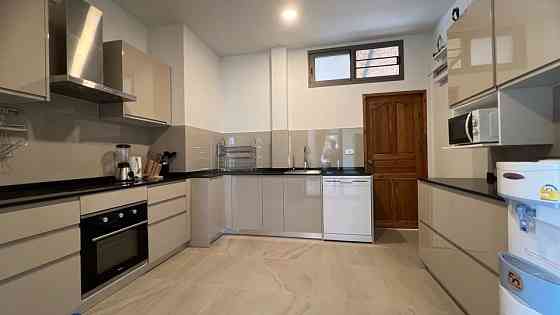 3 Beds 3 Baths House Samui