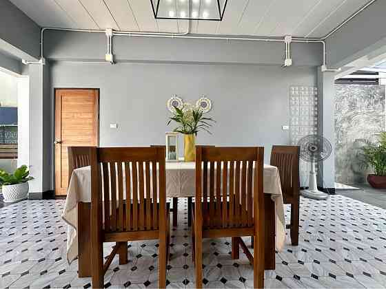 2 Beds 3 Baths - House Samui