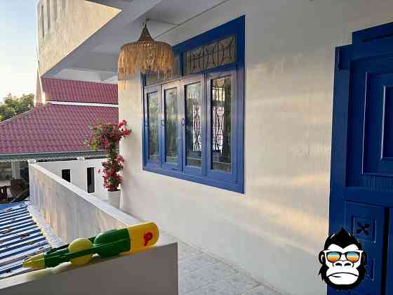 2 Beds 3 Baths House Samui
