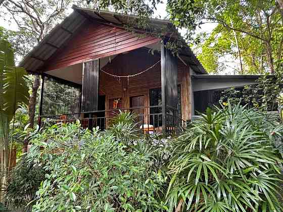 1 Bed 1 Bath House Phangan