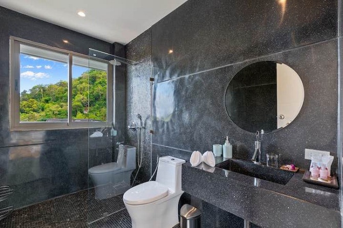 House with Bedrooms: 4 and Bathrooms: 5 Samui - photo 6