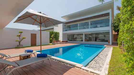 3 Beds 3 Baths House Samui