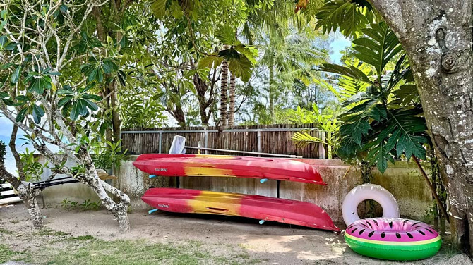 House with Bedrooms: 4 and Bathrooms: 4 Samui - photo 1