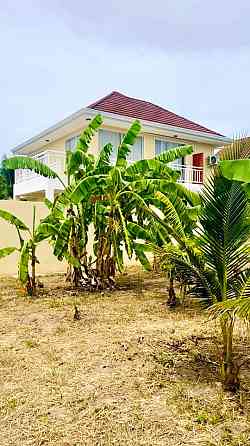3 Beds 2 Baths - House Samui