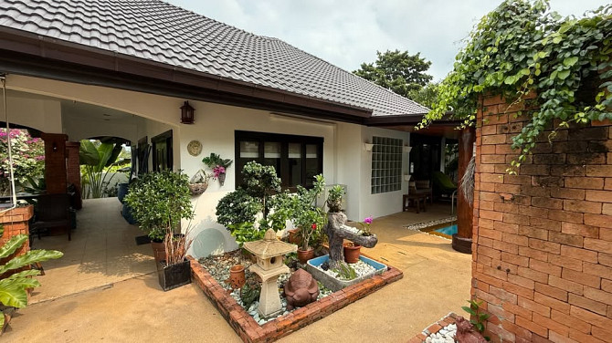 3 Beds 2 Baths House Samui - photo 2