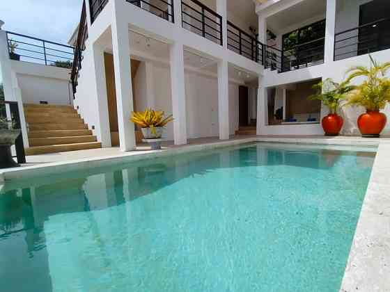 3 Bedroom 4 Bathroom House Samui