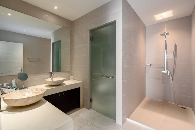 4 bedroom, 5 bathroom house Samui - photo 15