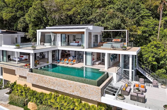 House with Bedrooms: 4 and Bathrooms: 4 Samui - photo 1