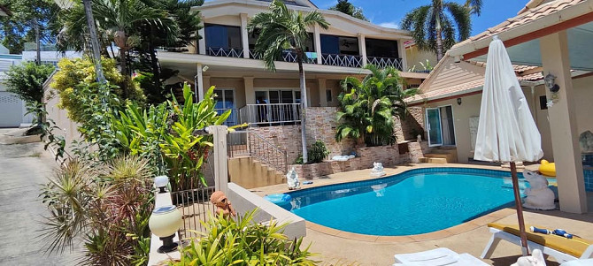 5 bedroom, 5 bathroom house Samui - photo 1