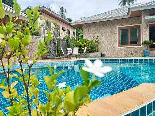 3 Beds 2.5 Baths - House Samui