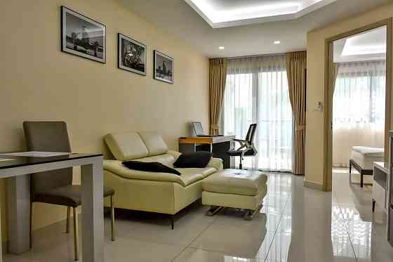 1 Bedroom Condo for Sale with Pool View Pattaya