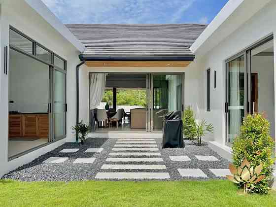 5 Bedroom Pool Villa for Sale in Lamai สมุย
