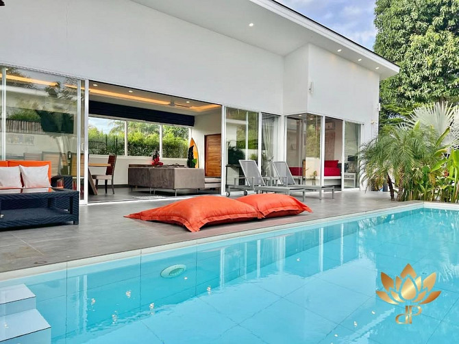 3 Bedroom Pool Villa for Sale in Maenam Samui - photo 1