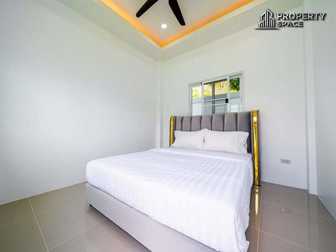 4 Bedroom Pool Villa for Sale in East Pattaya Pattaya - photo 17