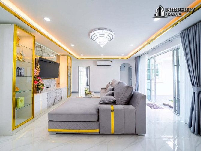 4 Bedroom Pool Villa for Sale in East Pattaya Pattaya - photo 8