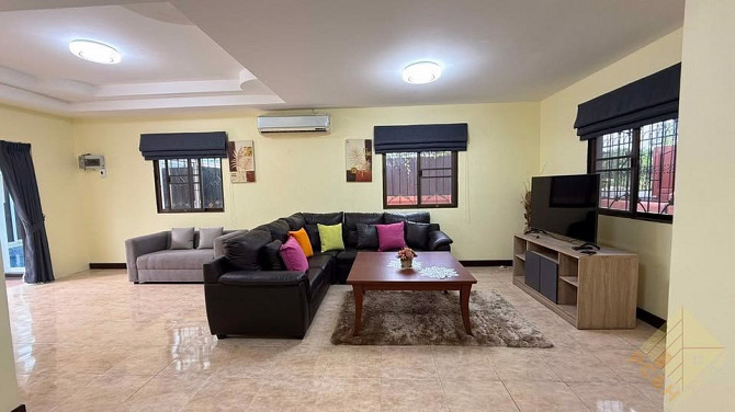 3 Bedroom Pool Villa for Sale in South Pattaya Pattaya - photo 4