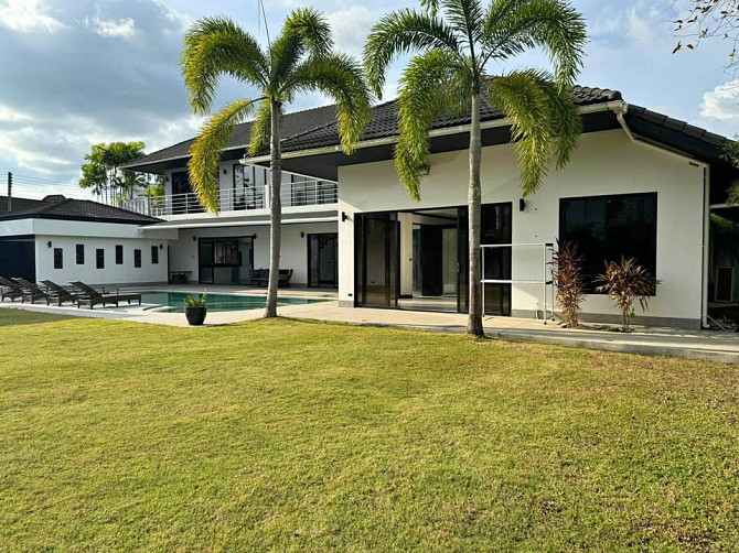 4 Bedroom Pool Villa for Sale Phuket - photo 1